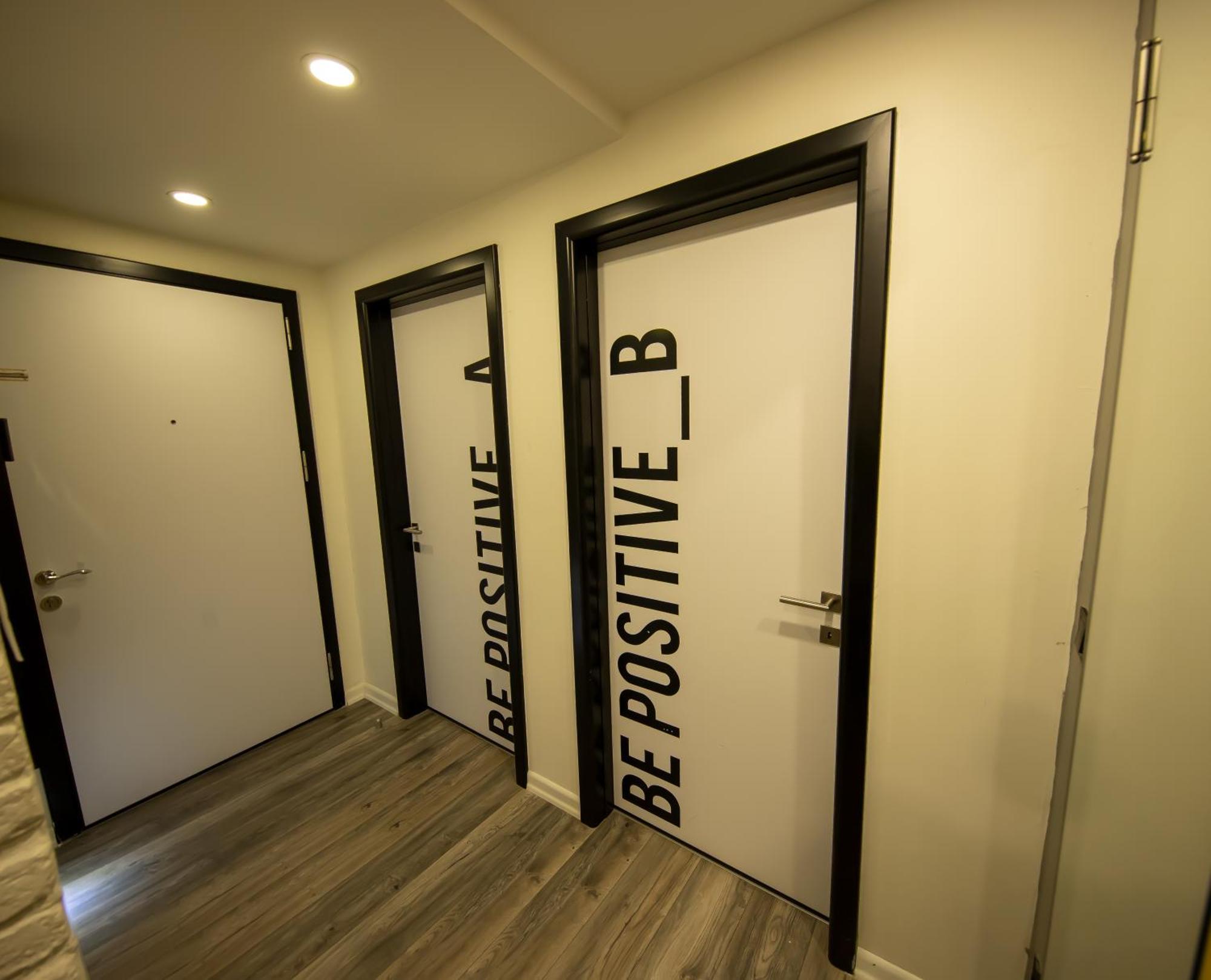 Ava Center Aparthotel *