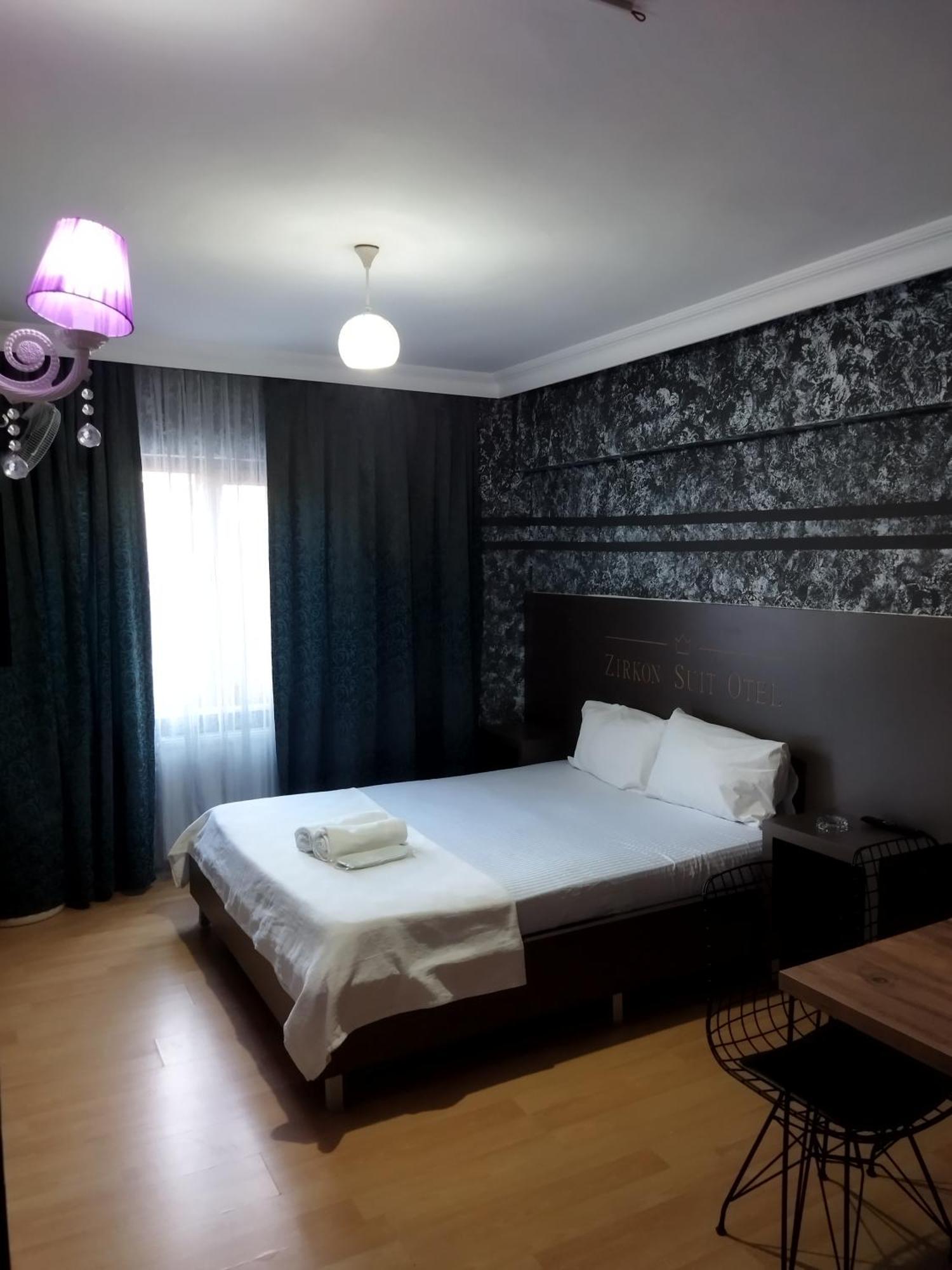 Zirkon Suit Apartment *