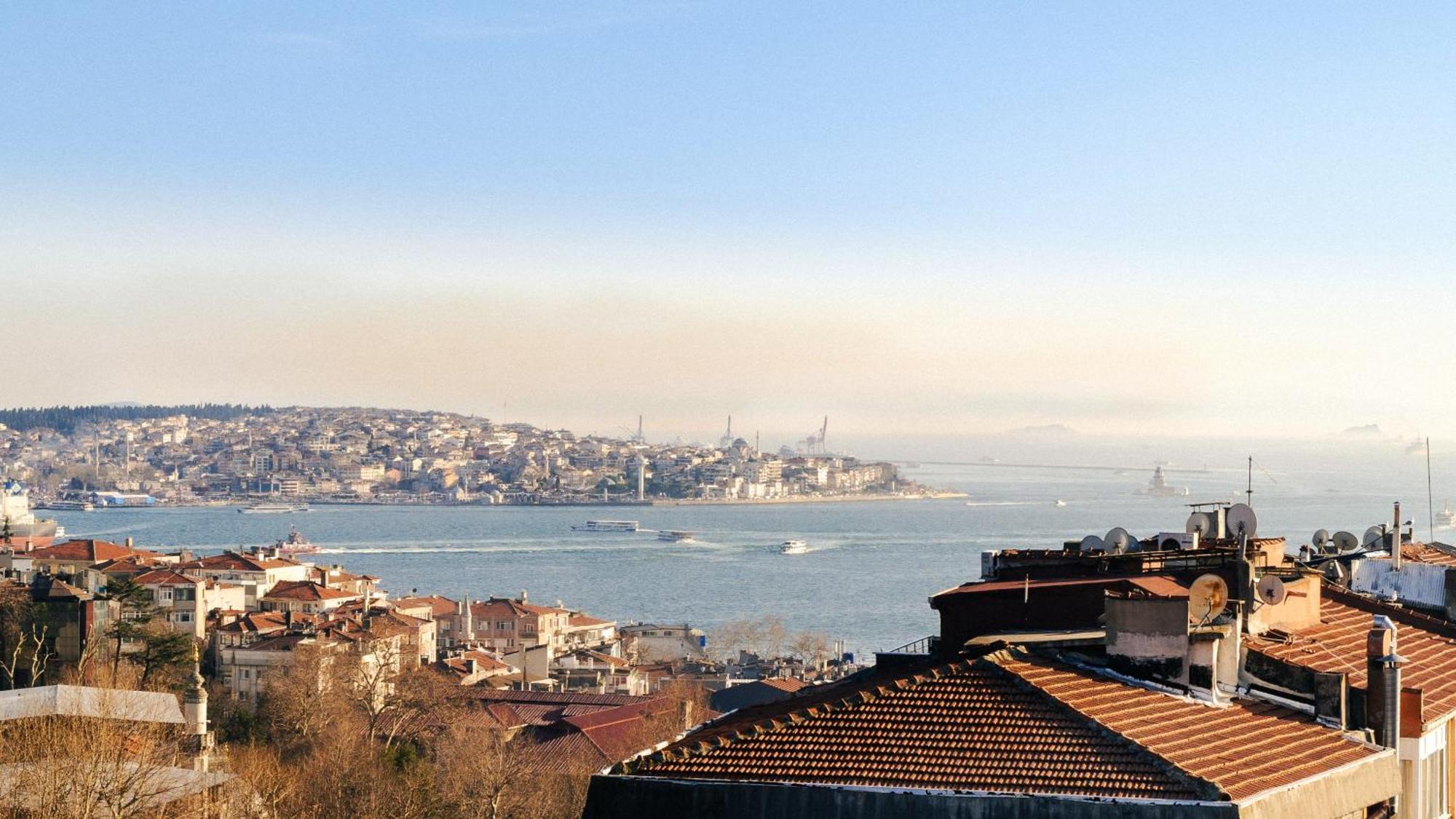 Cheya Besiktas Bosphorus Center & 3*
