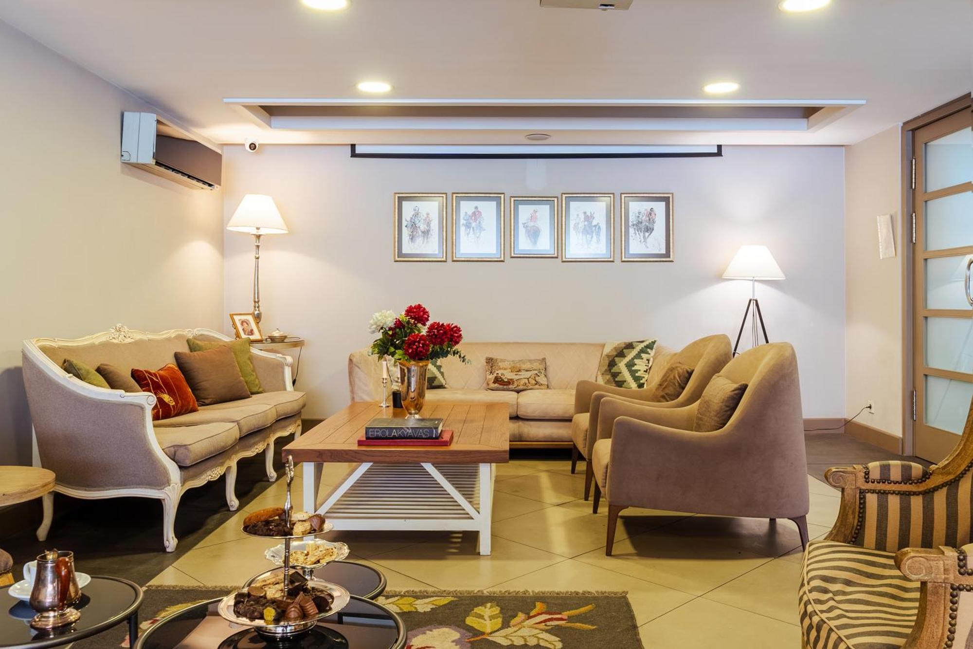 Cheya Besiktas Bosphorus Center & 3*