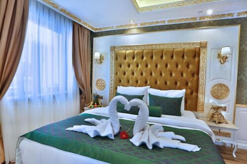 Hotel Emirhan Palace