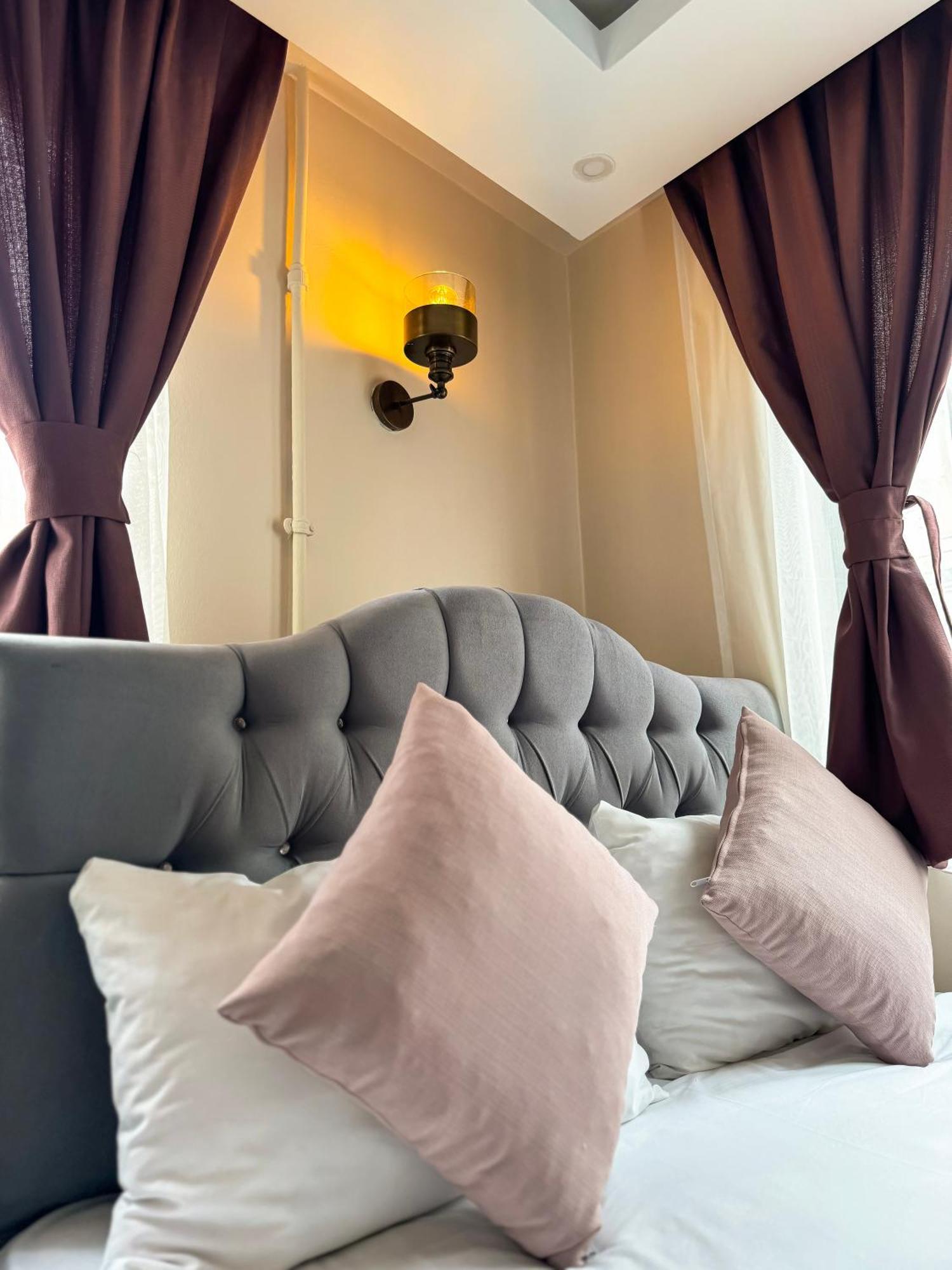 Hotel Asmali Pera 3*