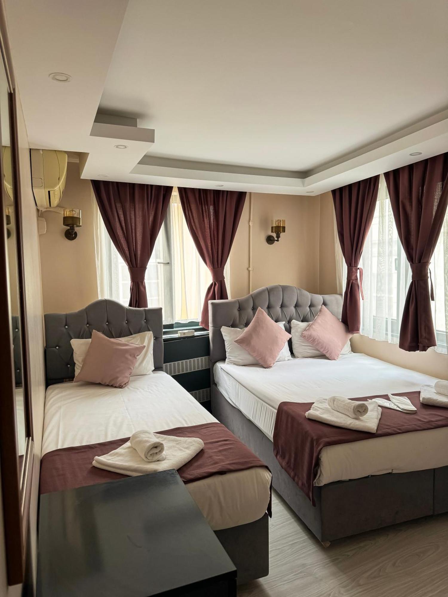 Asmali Pera Hotel