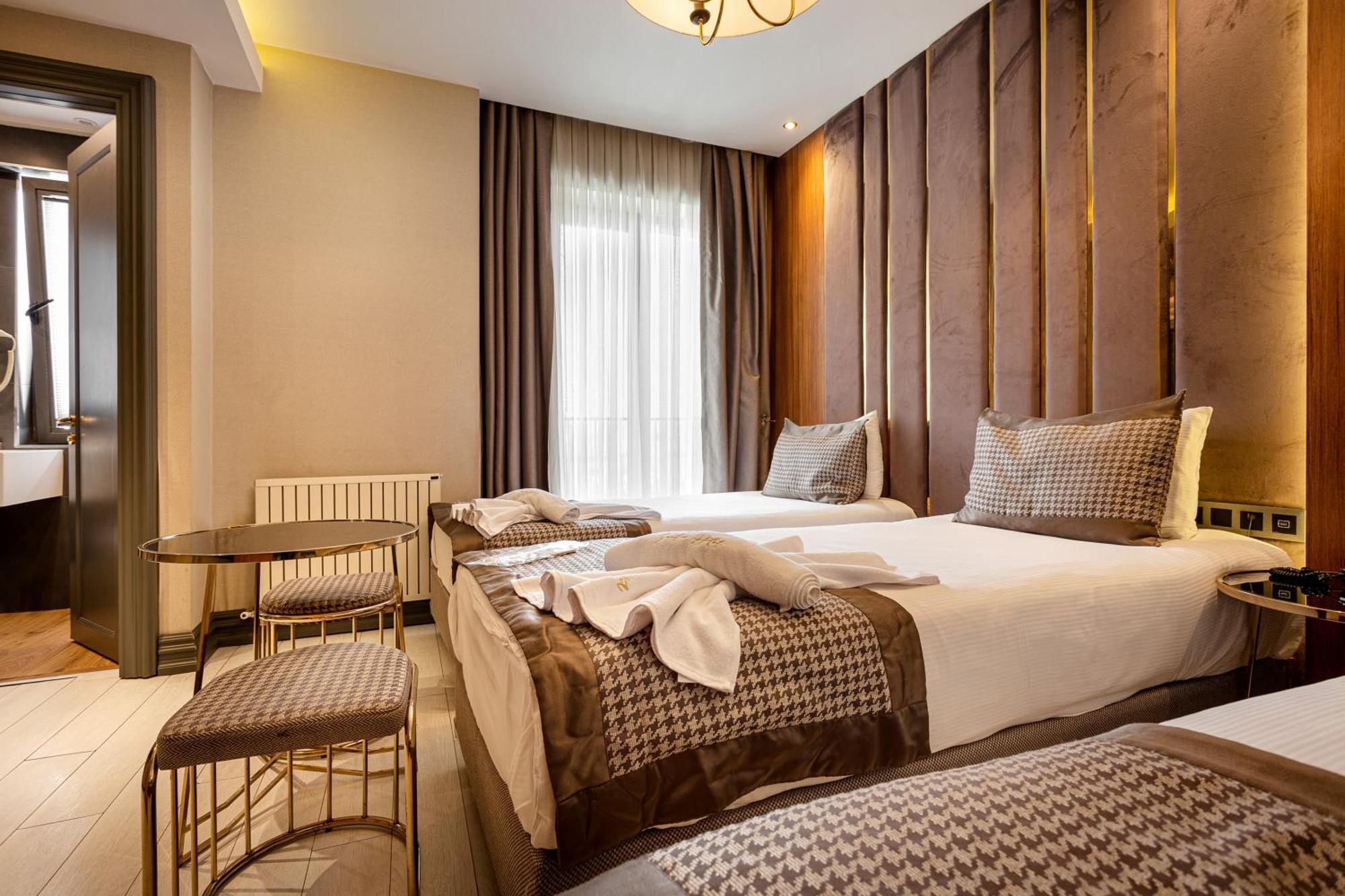 Hotel Santra 3*
