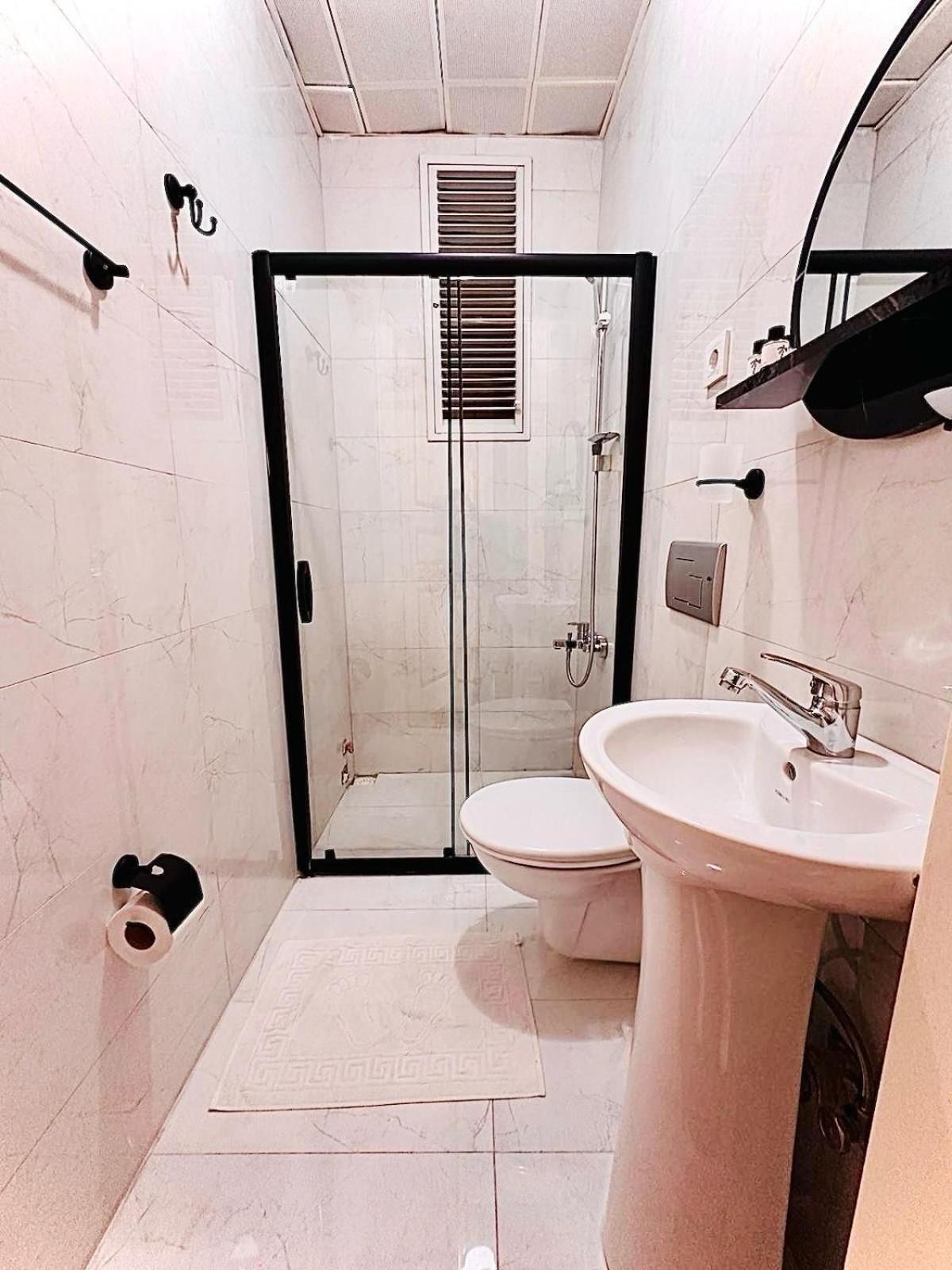 Alhambra 3*