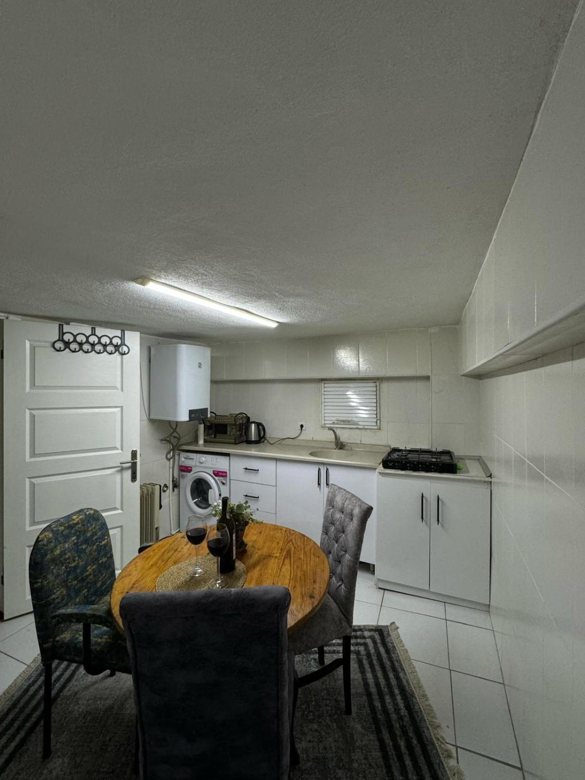 2br Cozy With Amazing Sea View! Istanbul