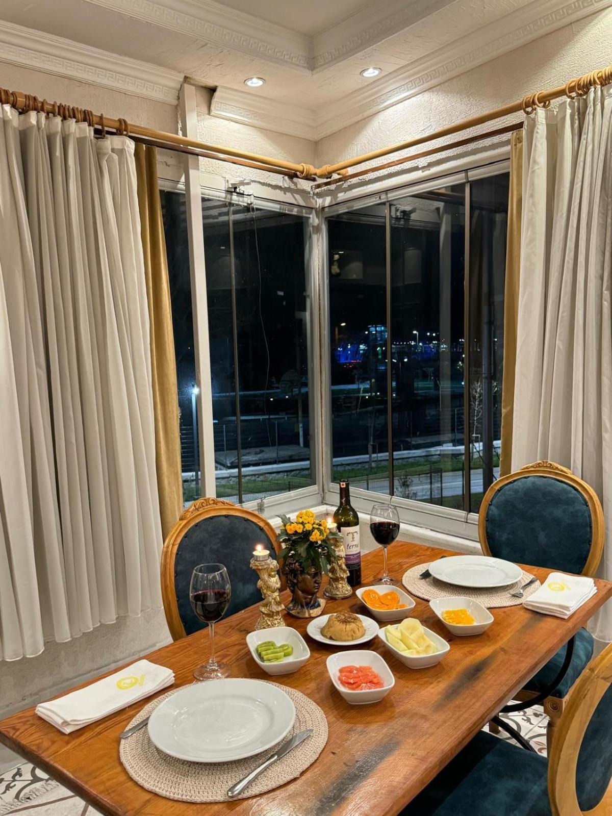 2br Cozy With Amazing Sea View! * Istanbul