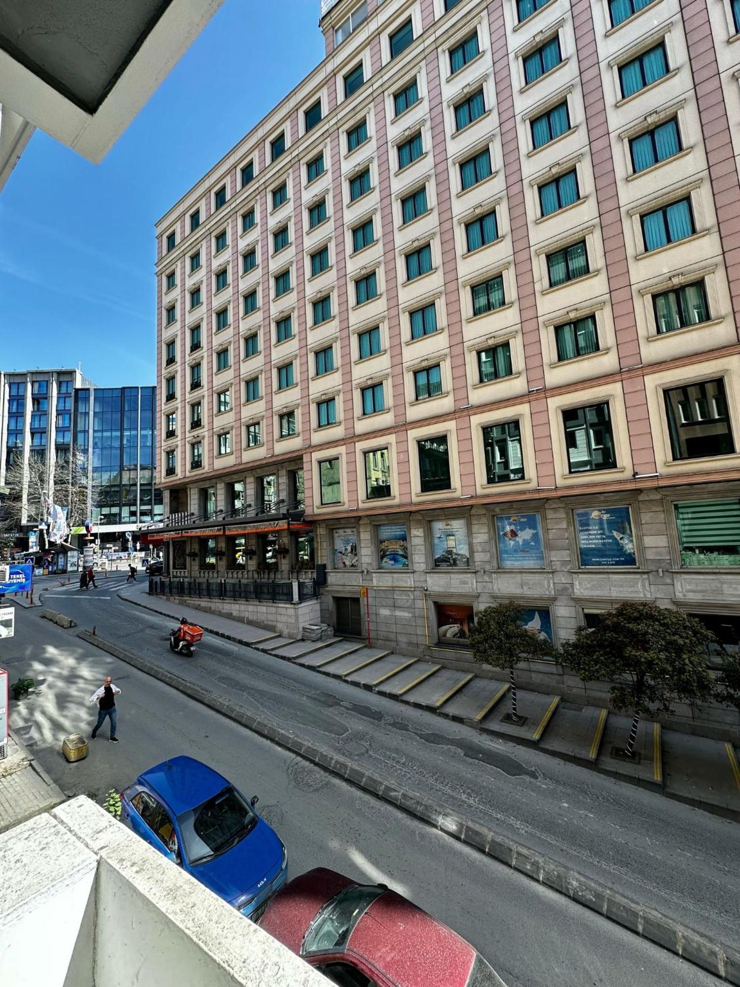 Ekinci Plaza Apartment