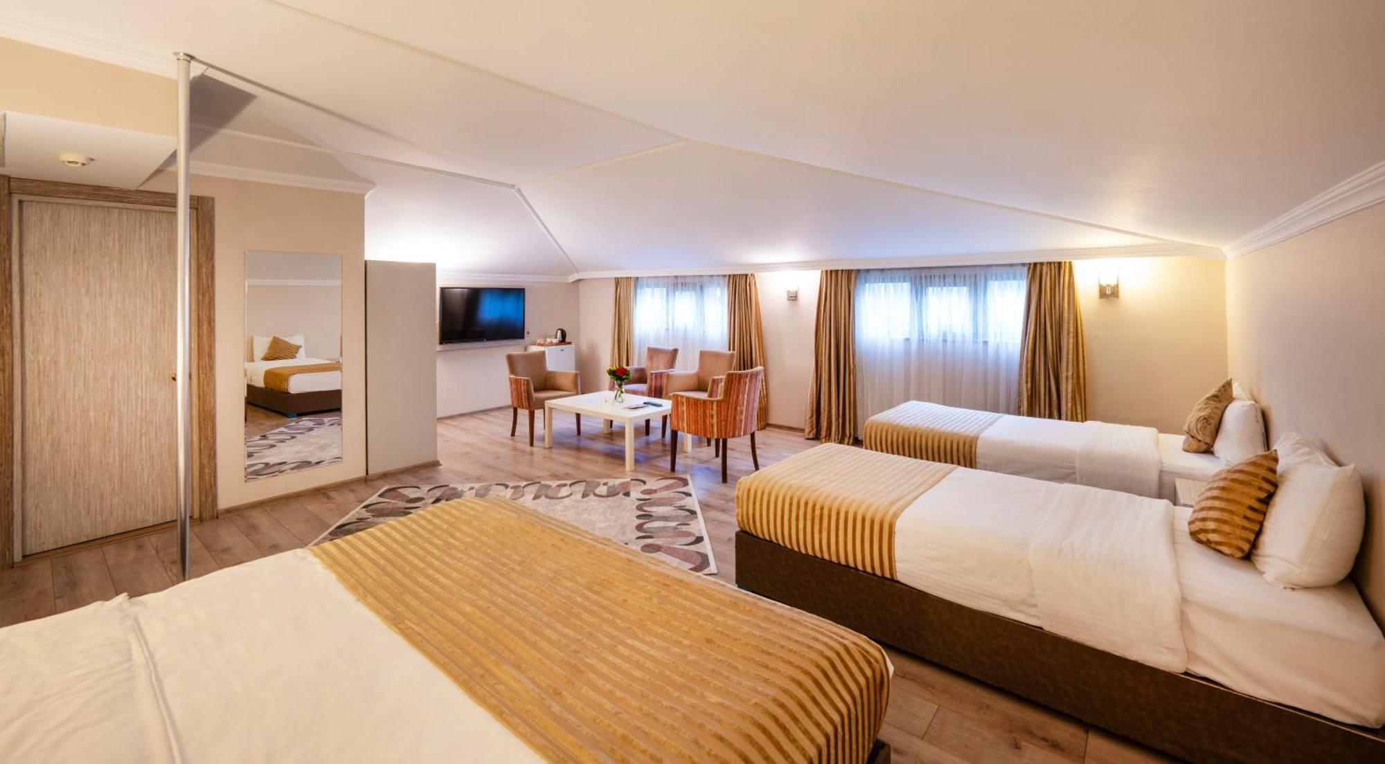 Hotel Orya