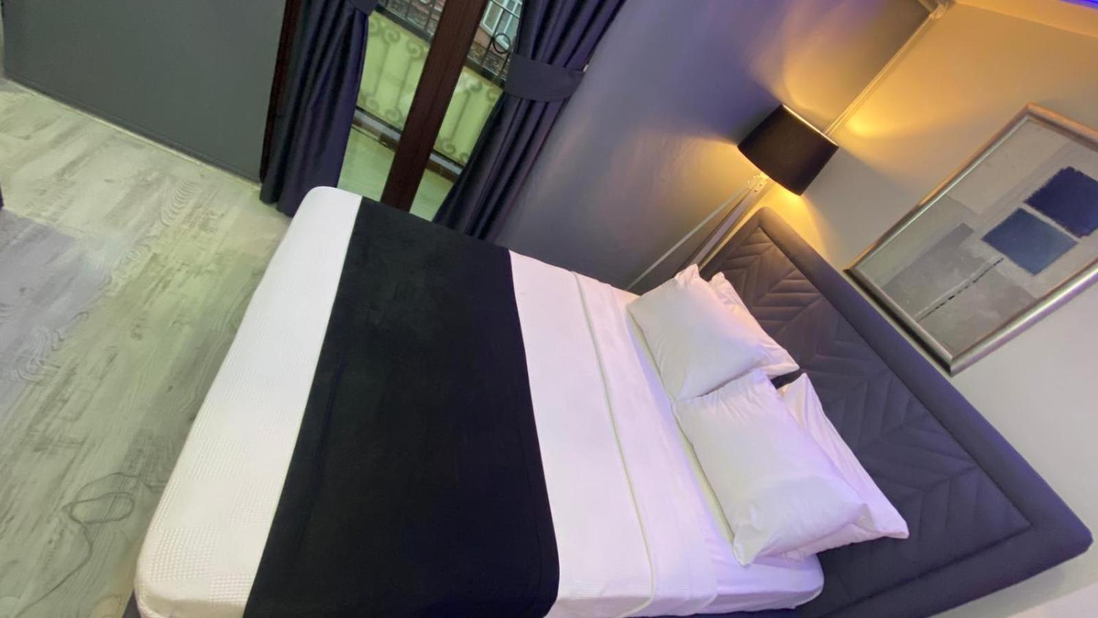 Chez Bore Hotel 3*