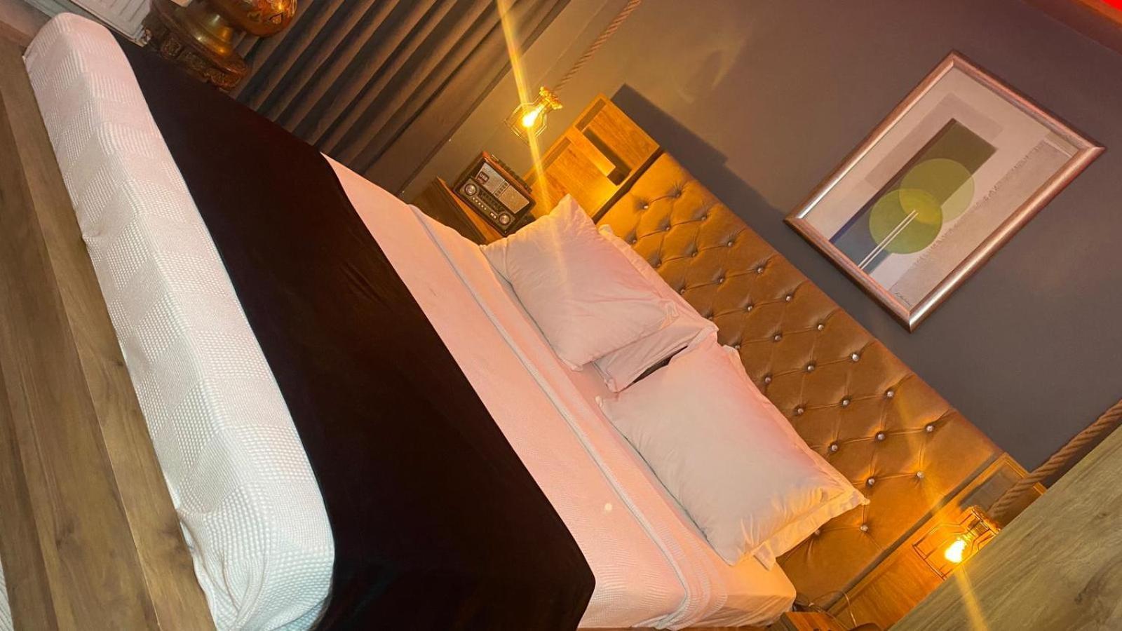 Hotel Chez Bore 3*