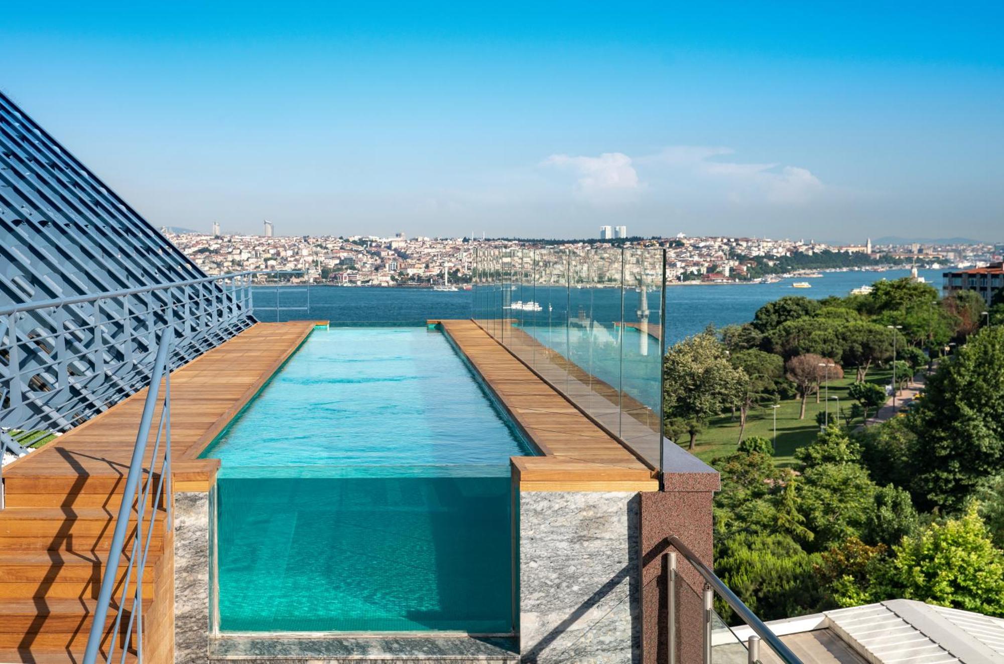 The Ritz-carlton, At The Bosphorus Hotel Istanbul