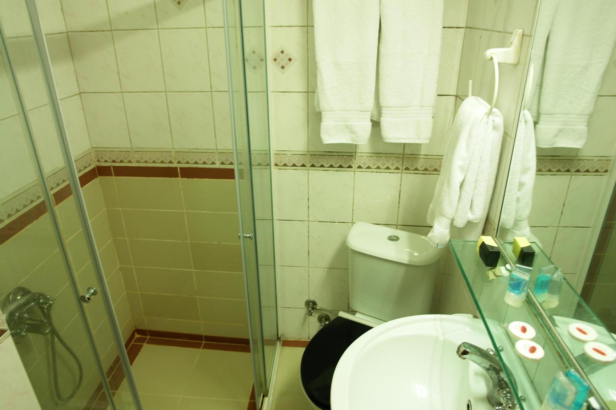 Hotel Turvan