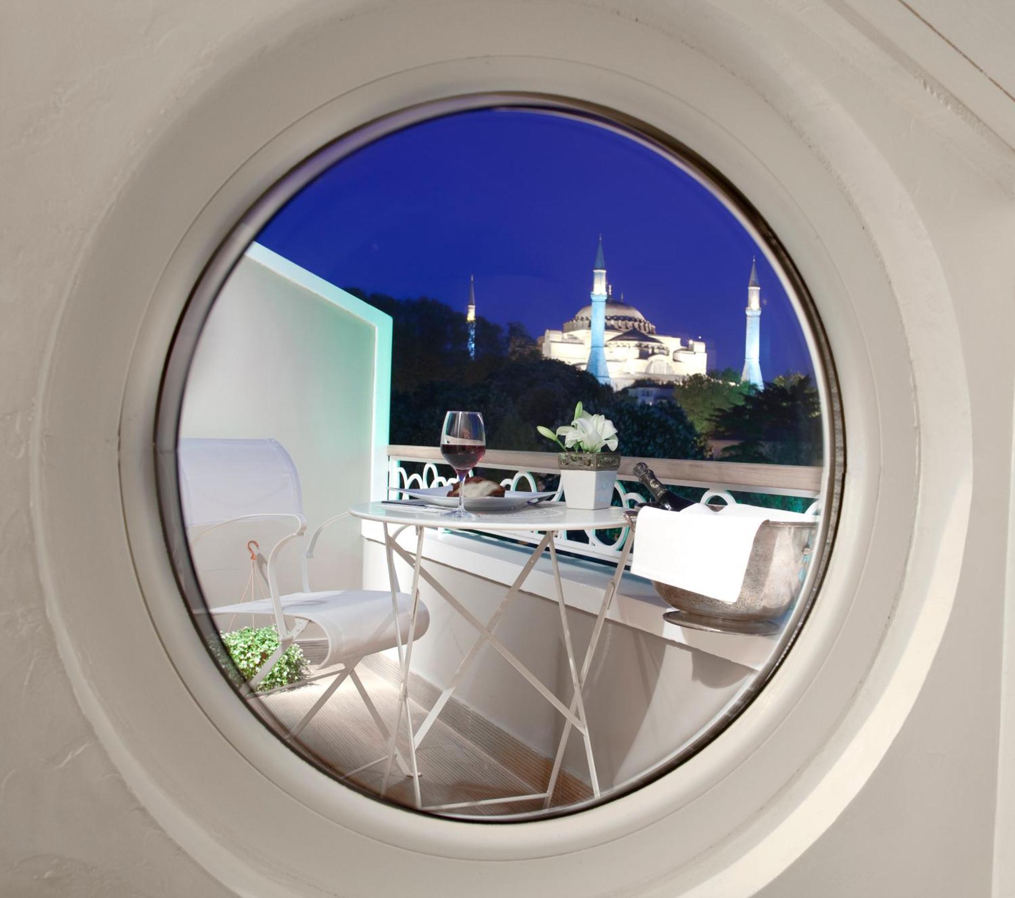 Hotel Hypnos Design 4*
