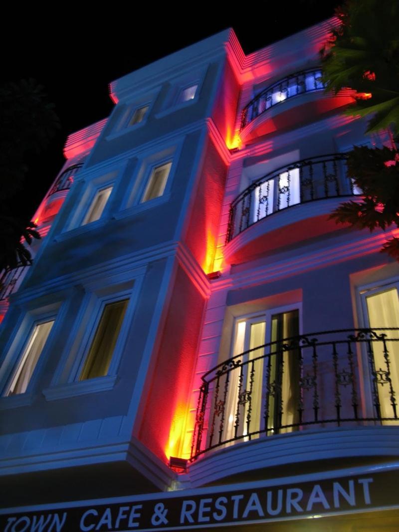 Hotel Charm 3*