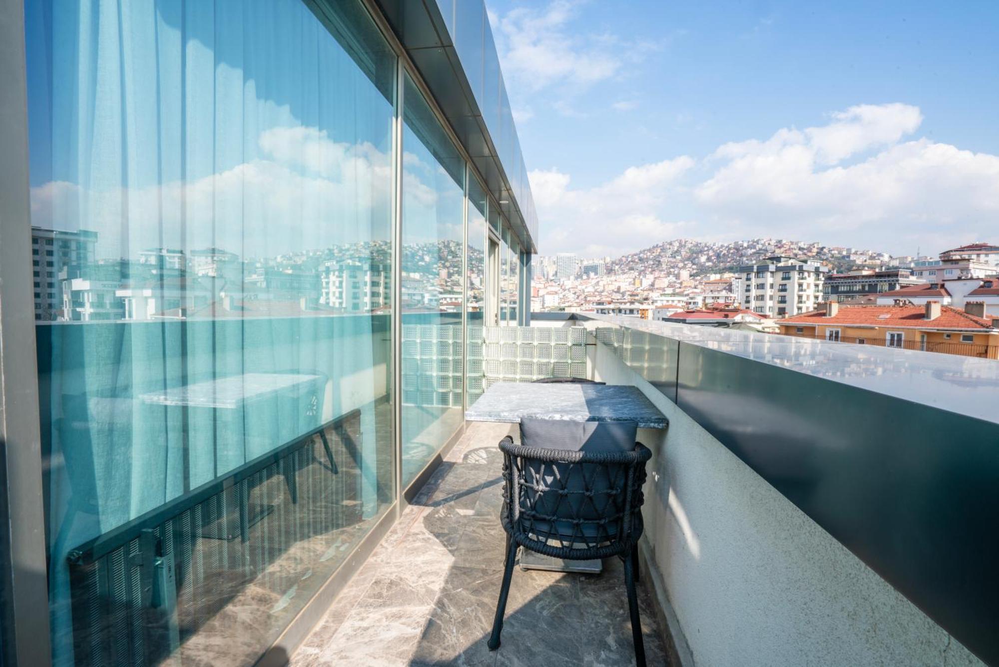 Otel 216 Ruby 4*