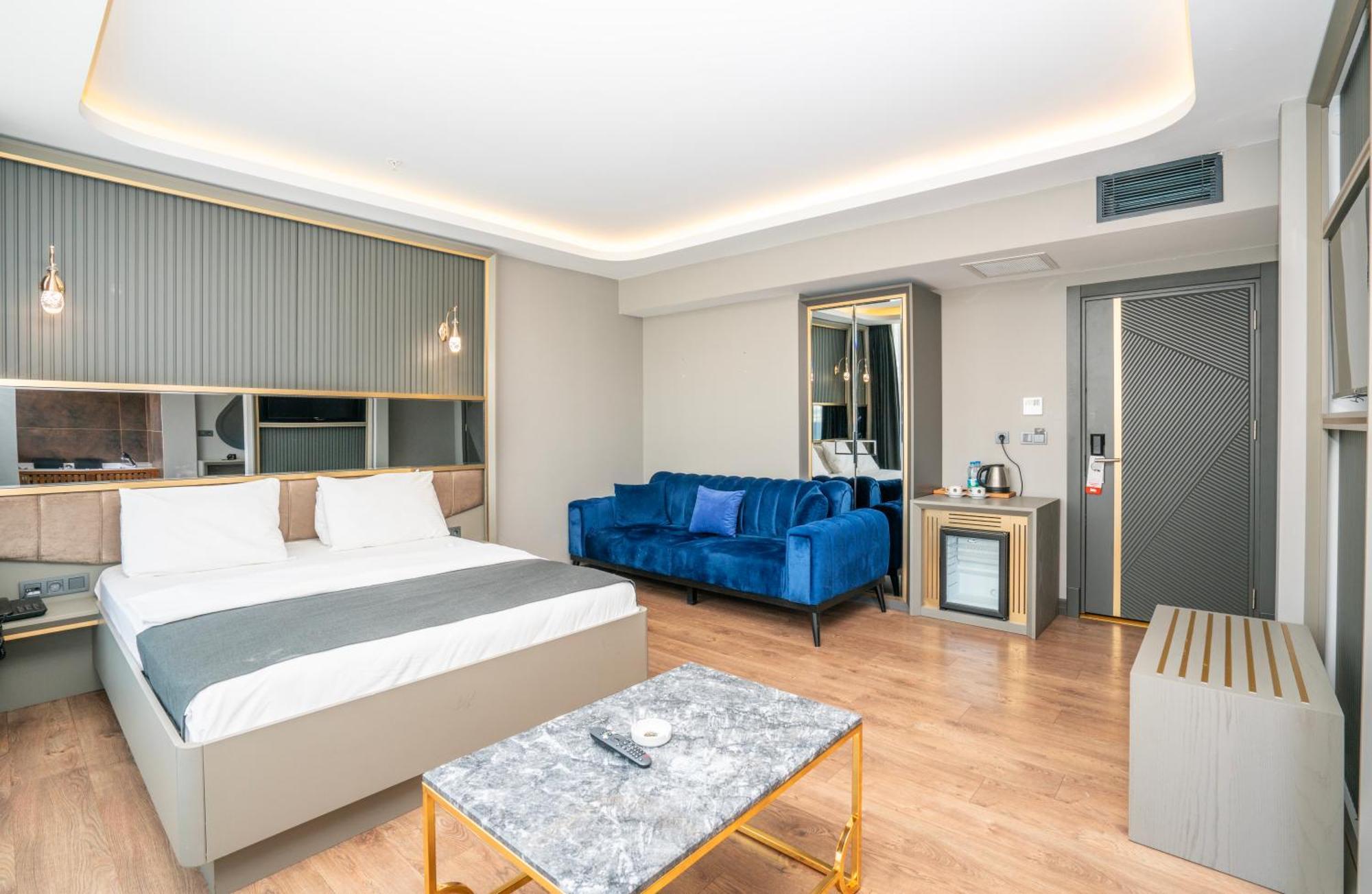 Otel 216 Ruby 4*