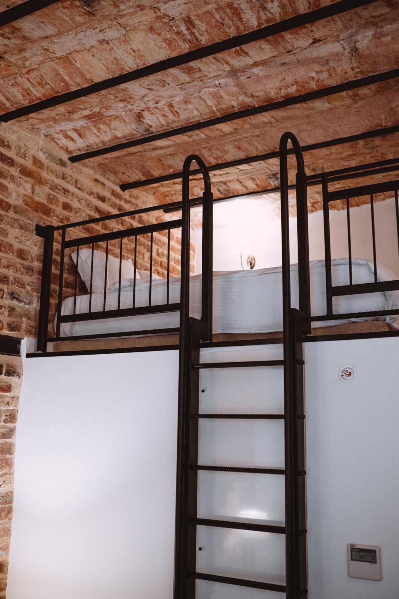 Sirkeci 4*