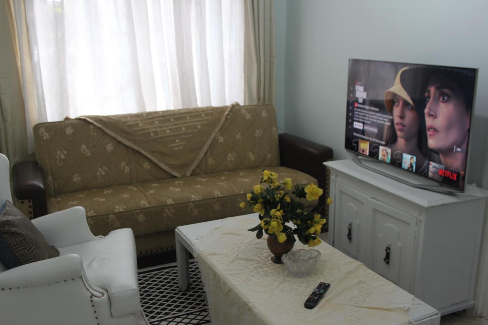 Apartment Two Bedroom Flat In The Garden At The Bosphorus Istanbul