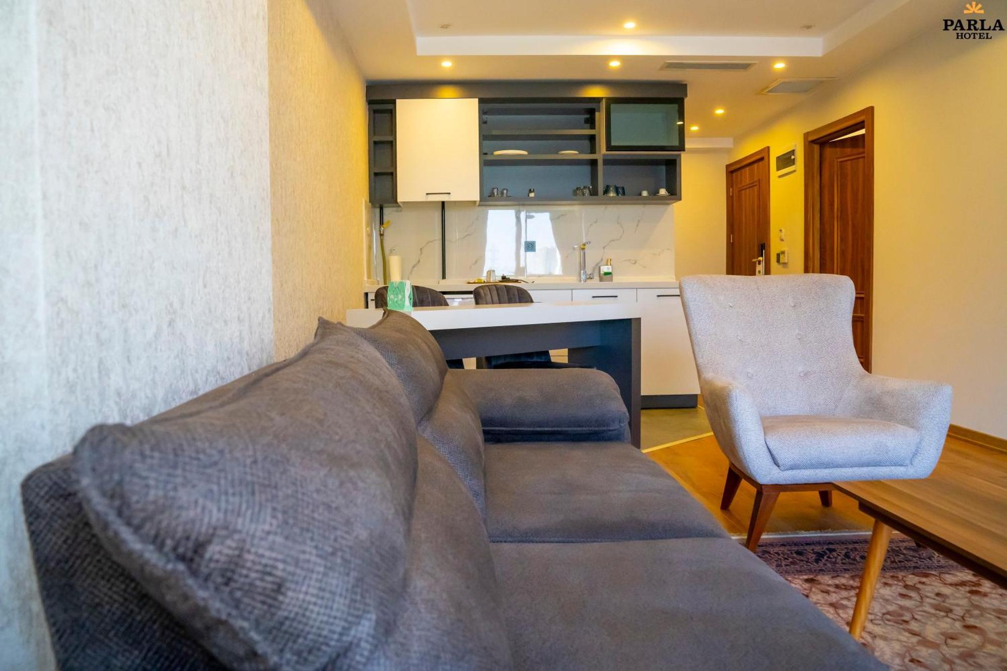 Parla Hotel