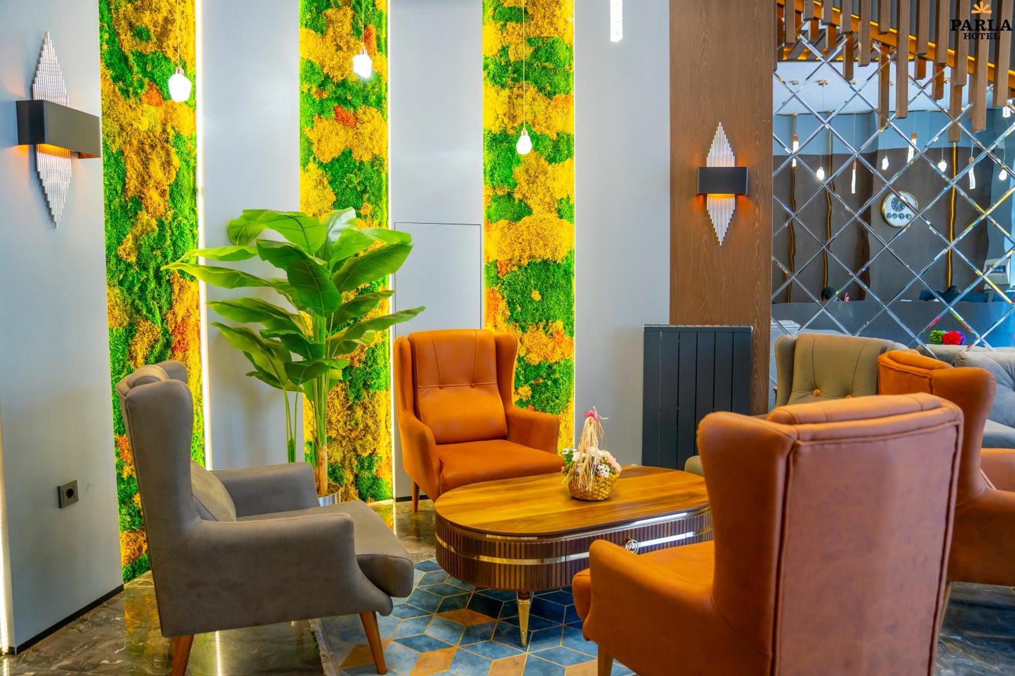 Hotel Parla