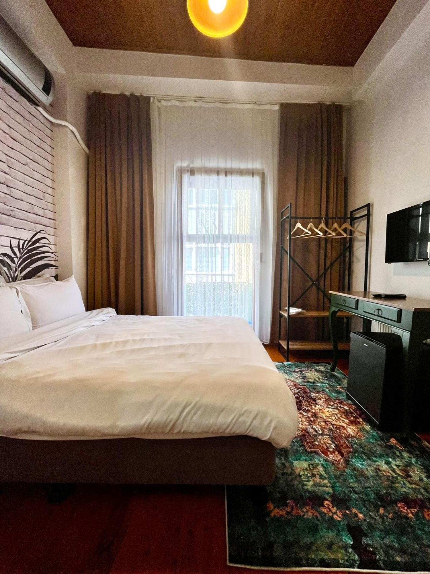 Dimora Kadikoey Hotel *