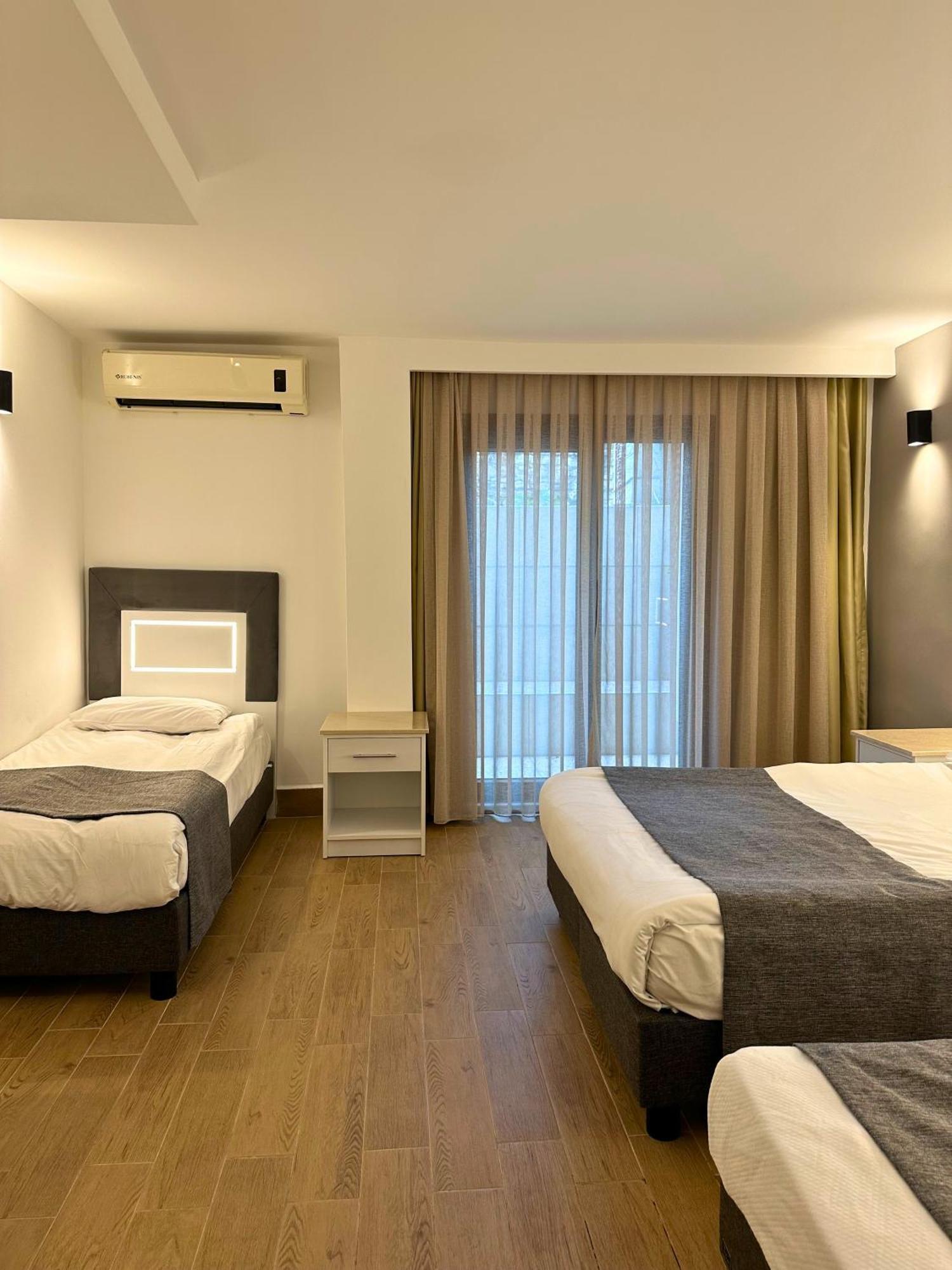 Peninsula Otel 3*