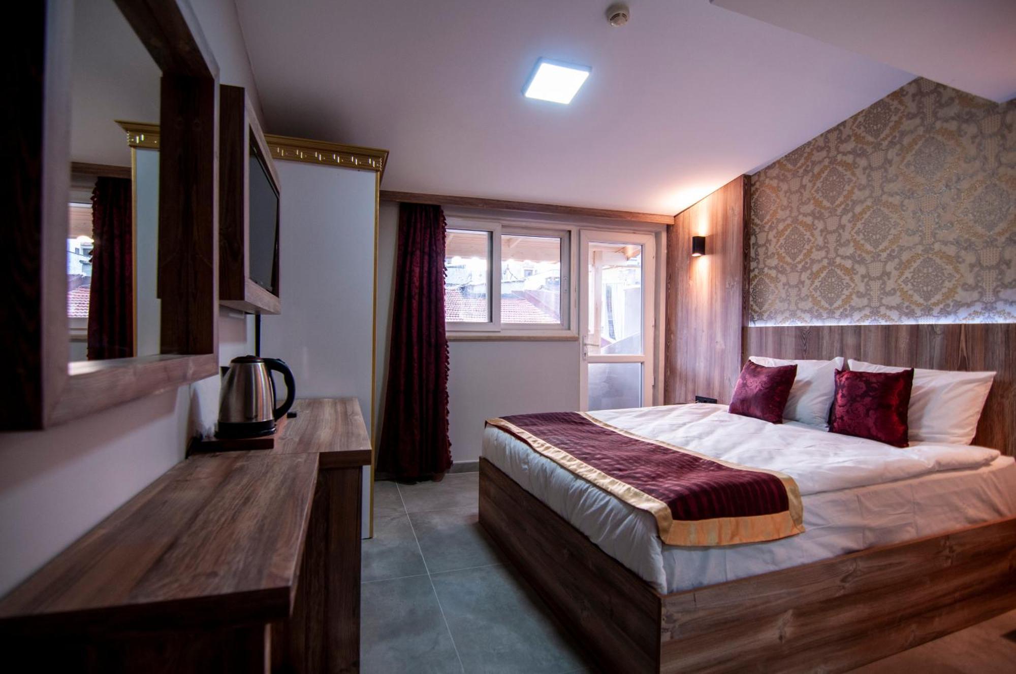 Hotel Vali