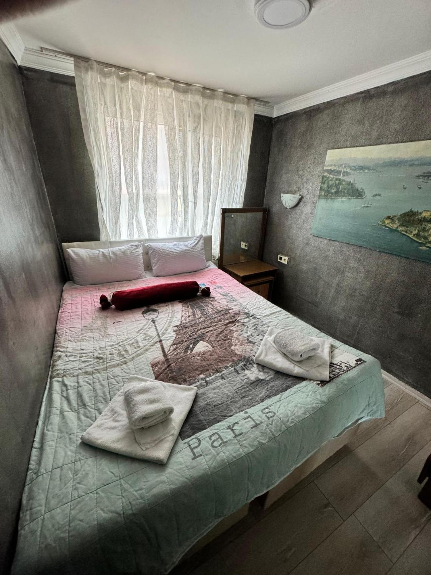 Happy Boutique Aparthotel