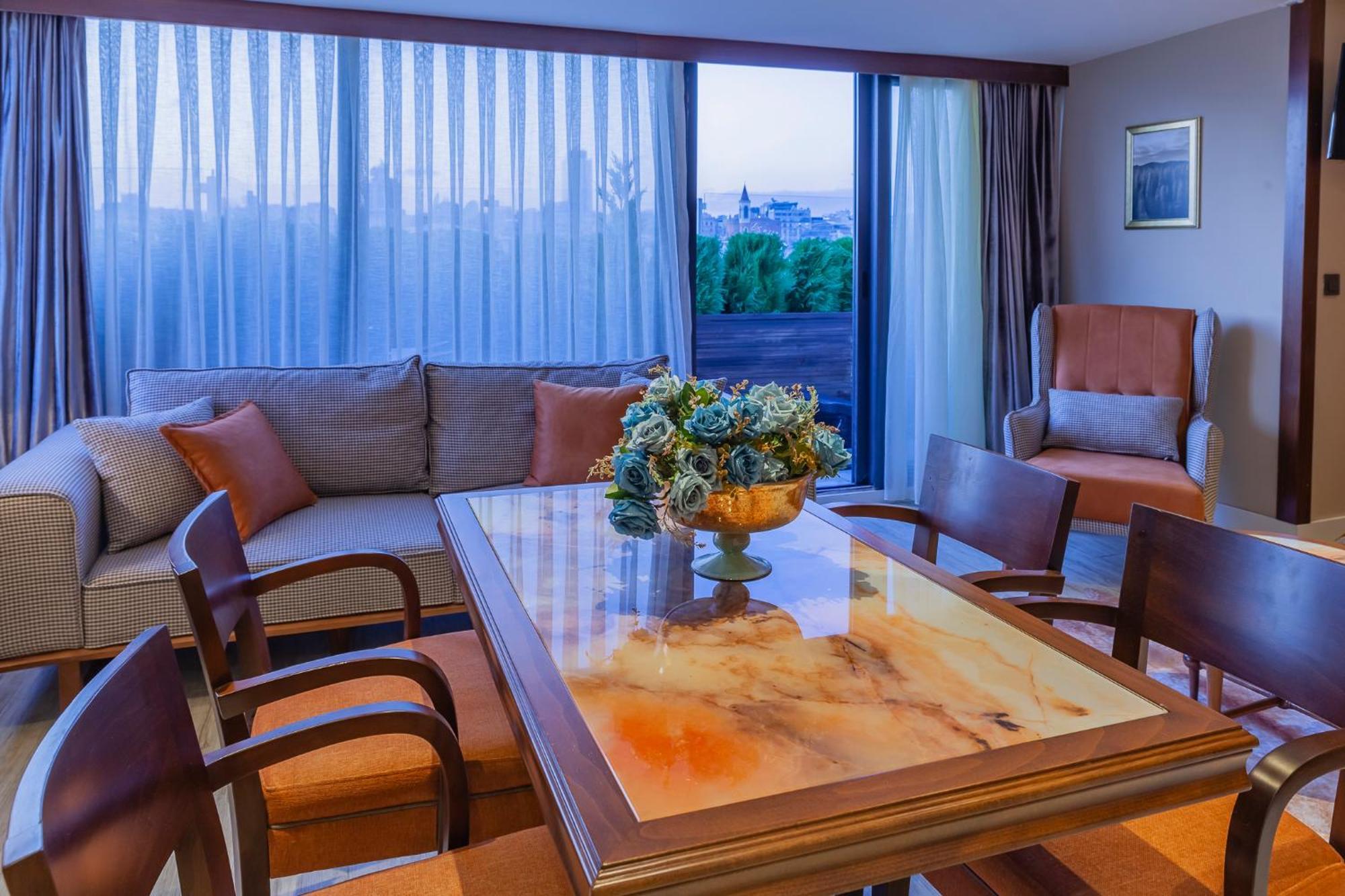 Aparthotel Lord Morgan & Exclusive Design Cihangir