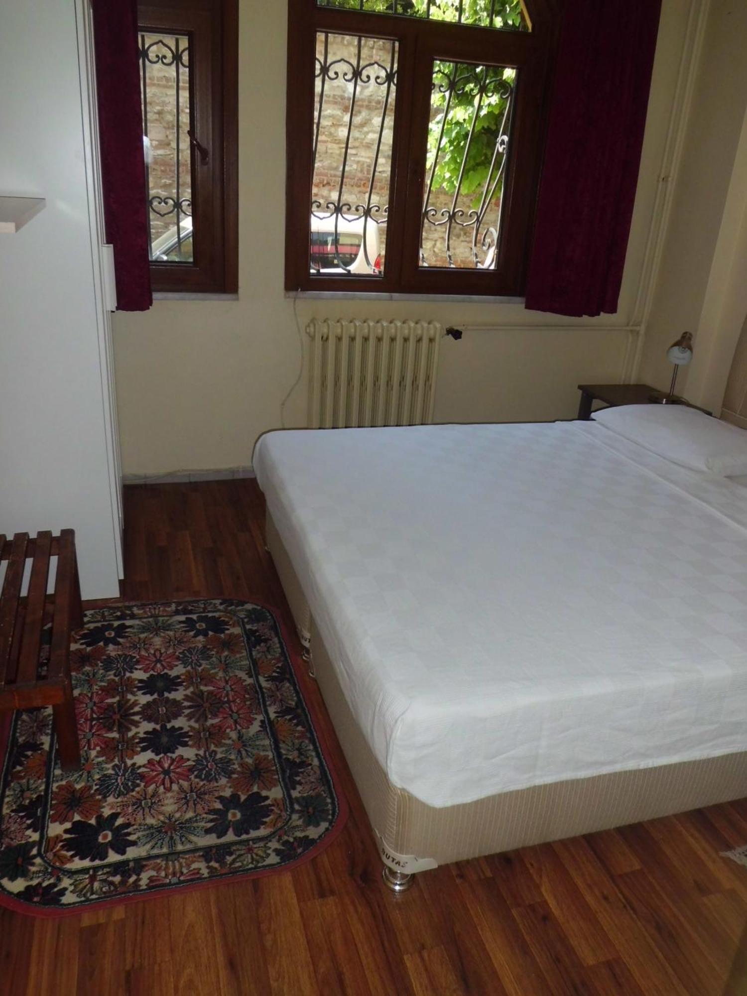 Berk - Grandma's House 3*