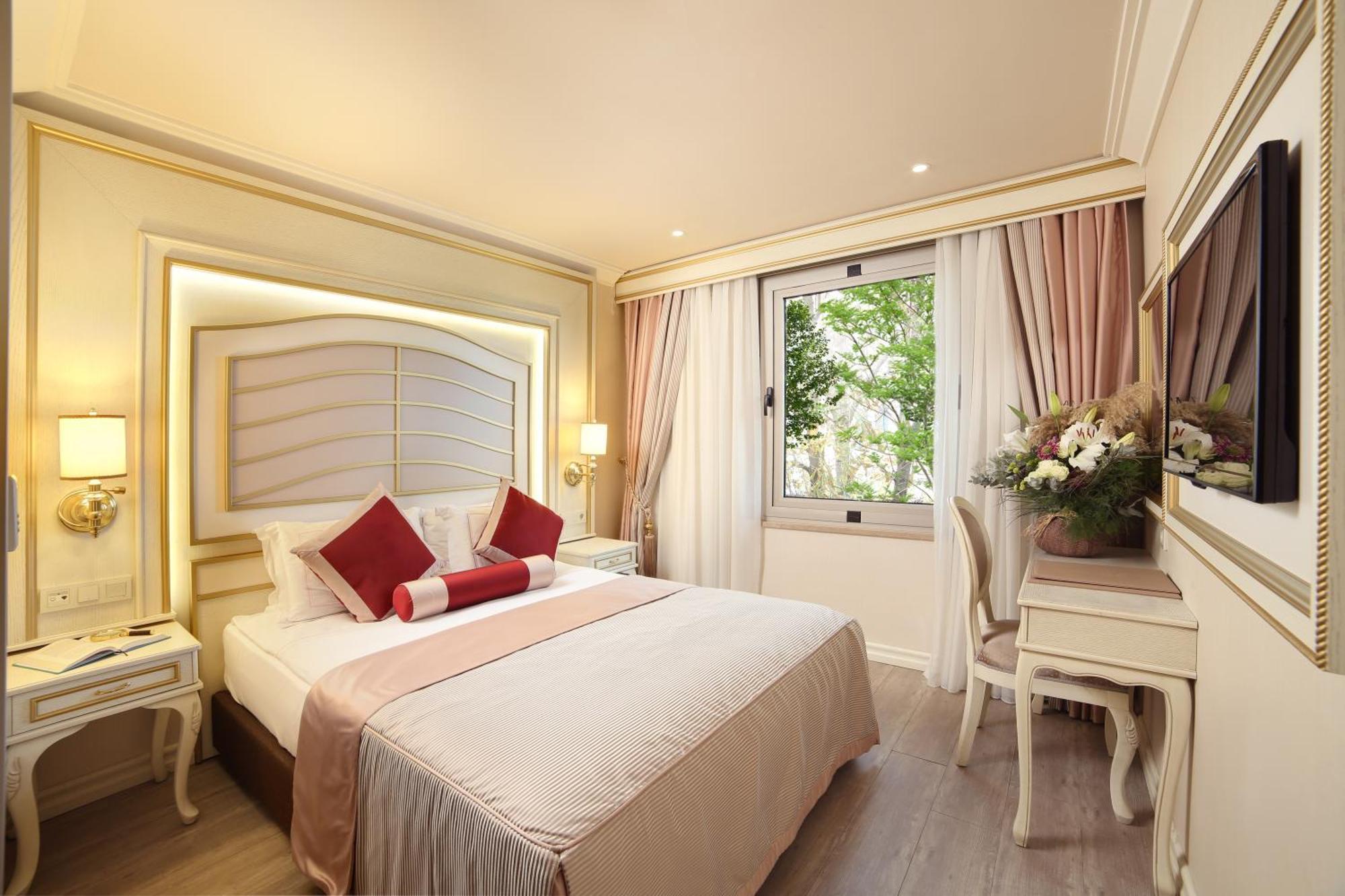 Halifaks Otel İstanbul