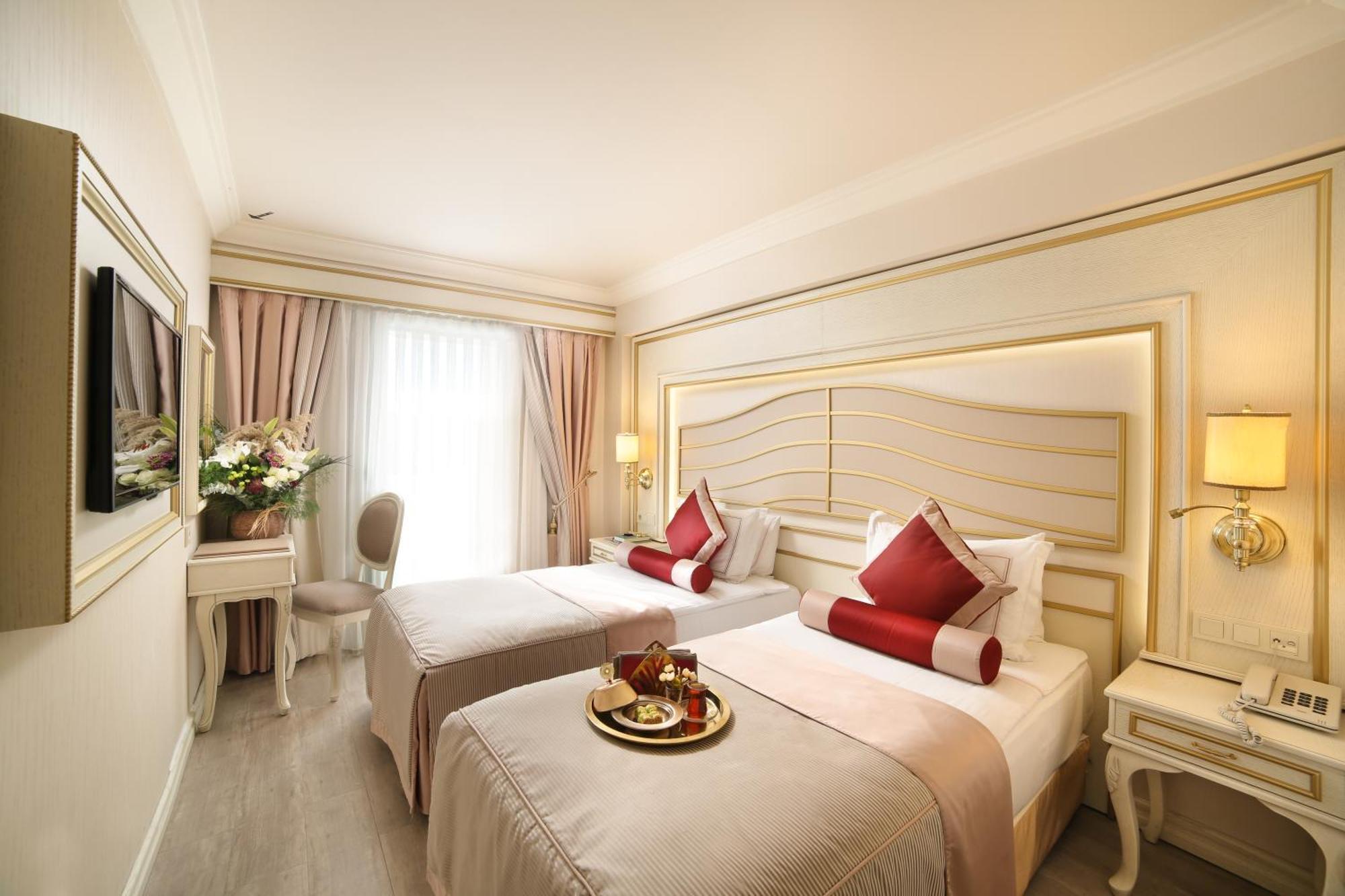 Halifaks Otel 4*