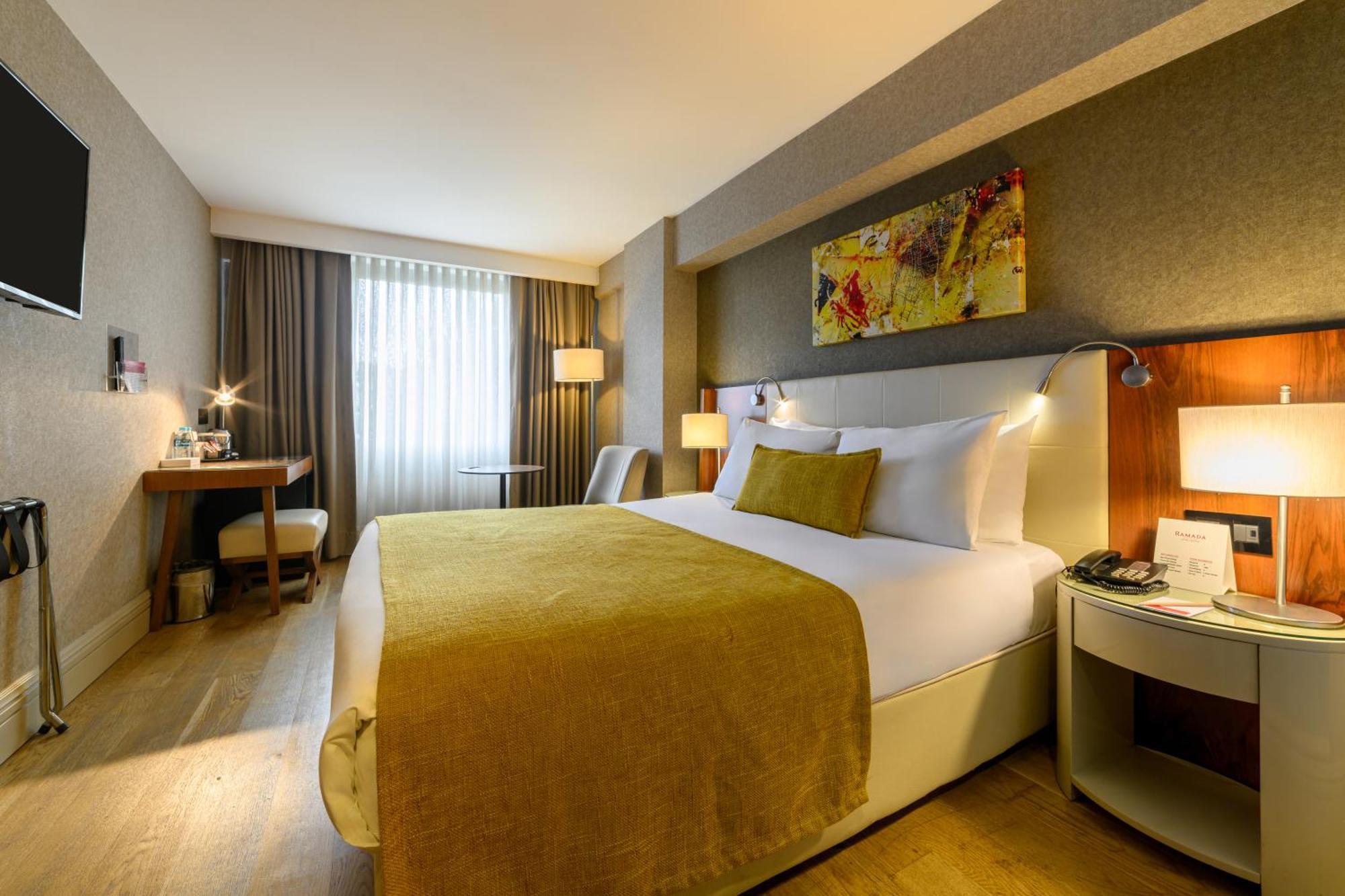 Ramada By Wyndham Grand Bazaar 4*