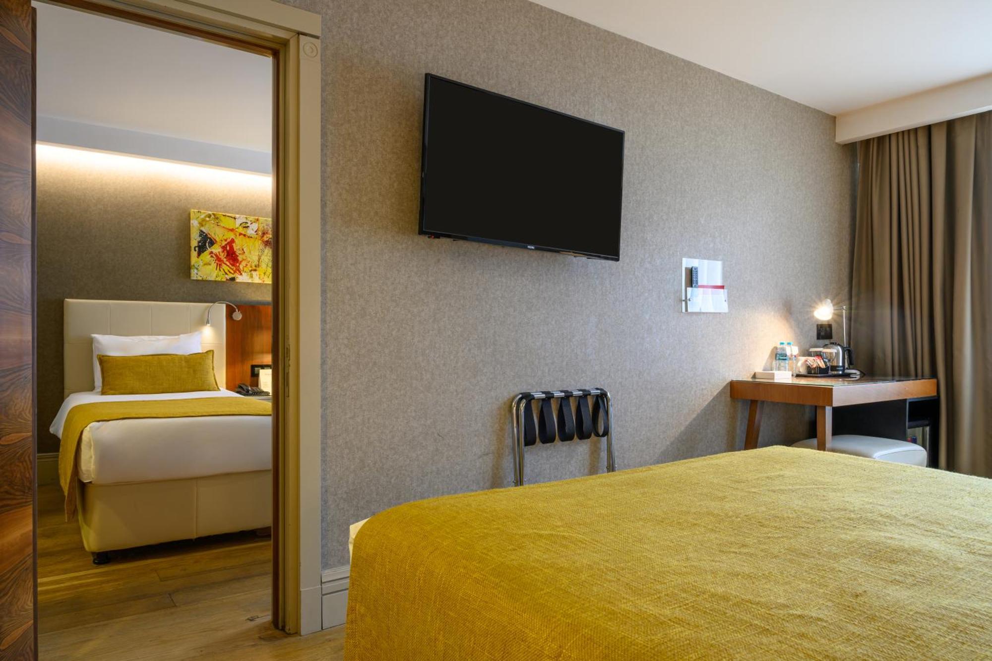 Hotel Ramada By Wyndham Grand Bazaar Istanbul