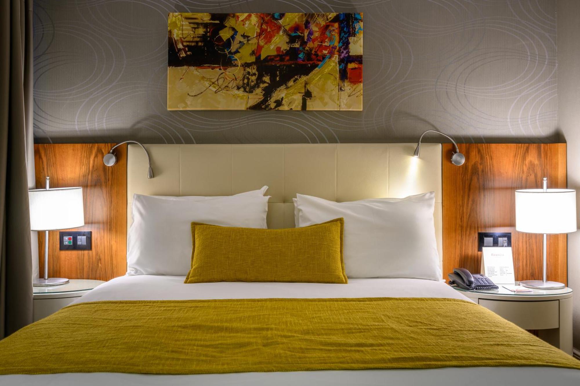Ramada By Wyndham Grand Bazaar Hotel 4*
