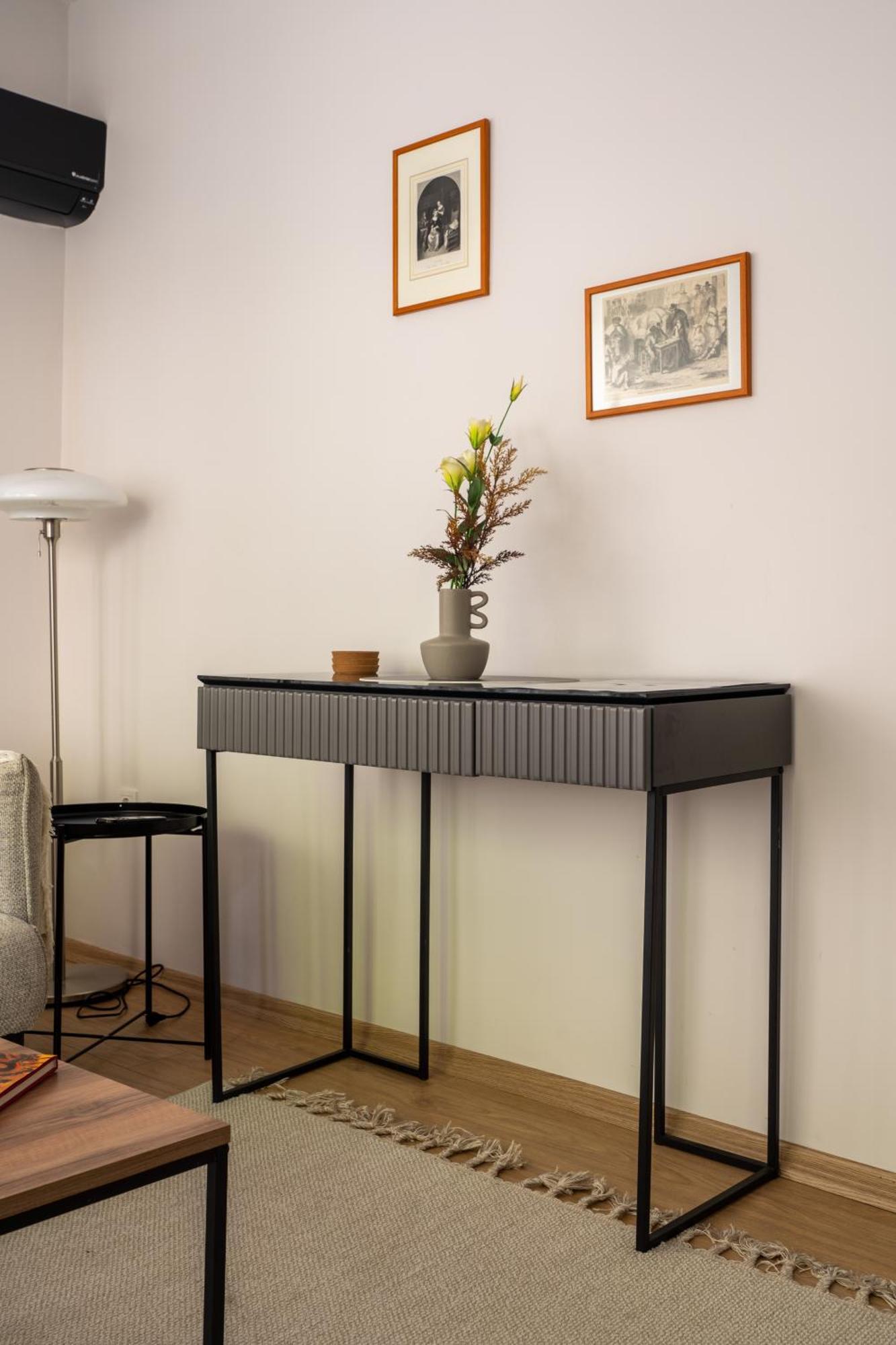 Your Oasis In Lively Moda, Near Sea Apartamento