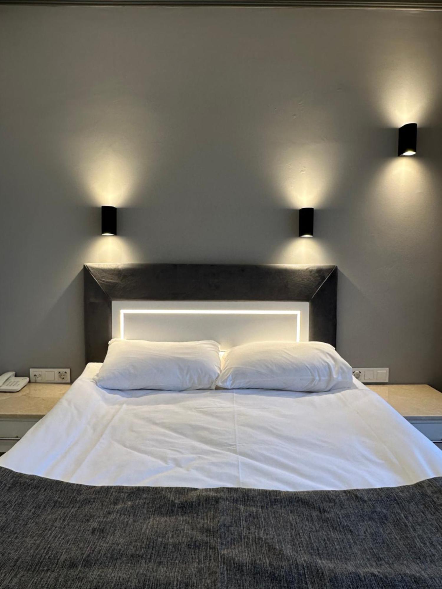 Otel Peninsula 3*