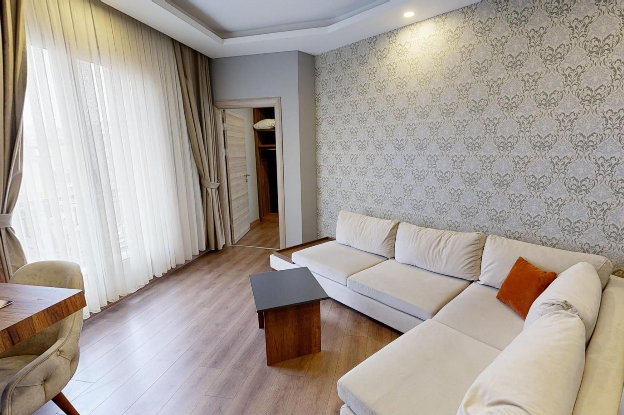 King Otel 3*