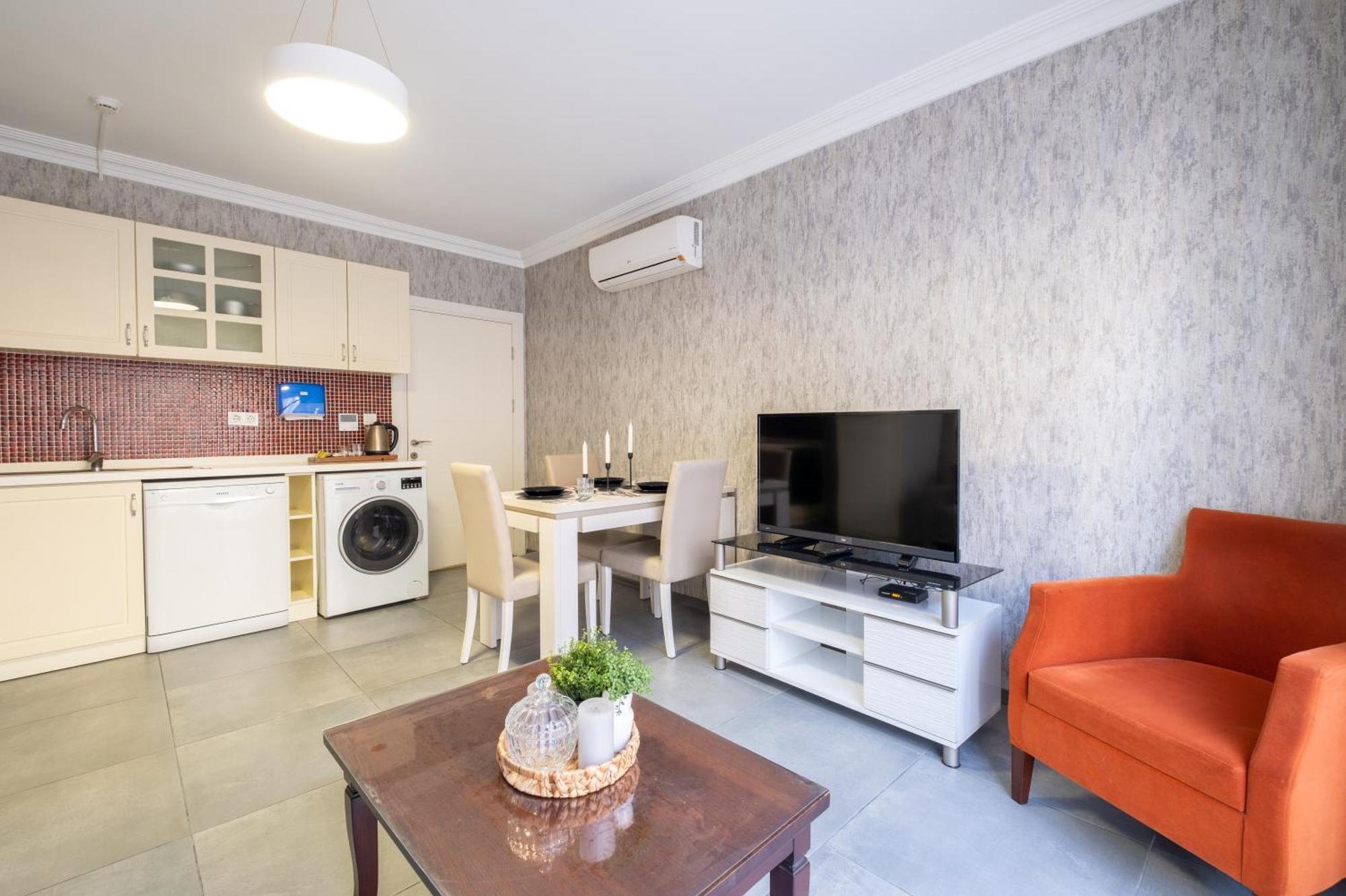 And Residences In Nisantasi Hotel 3*