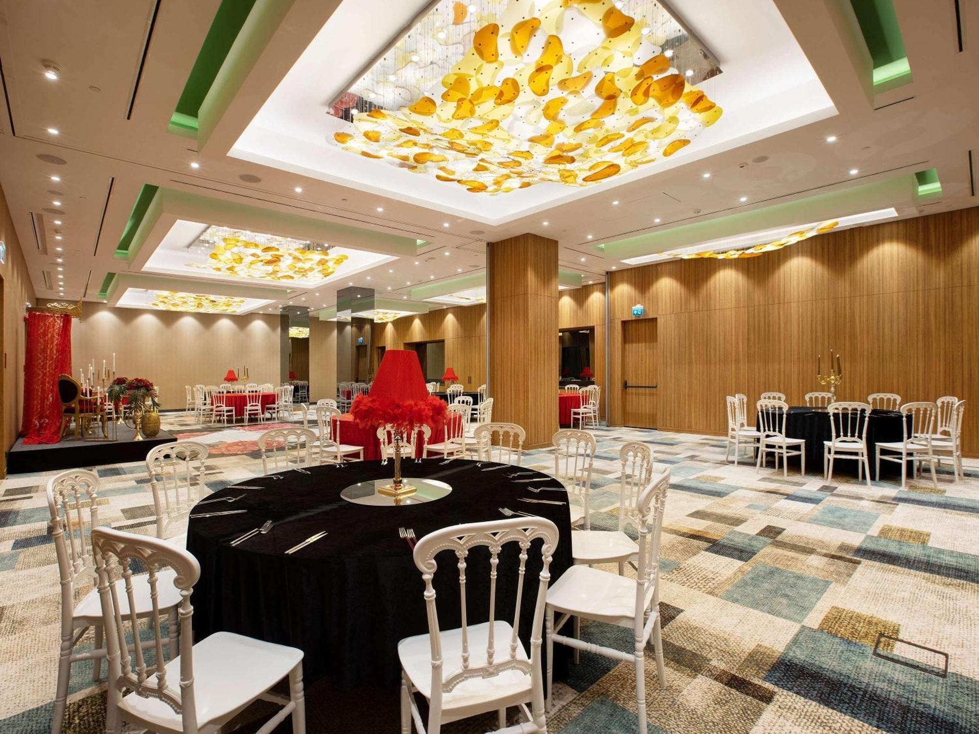 Ibis Styles Merter Hotel 5*