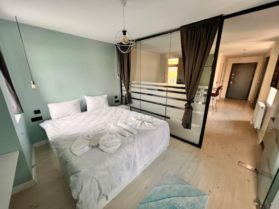 Kadikoey Alex 5k Apartment Istanbul