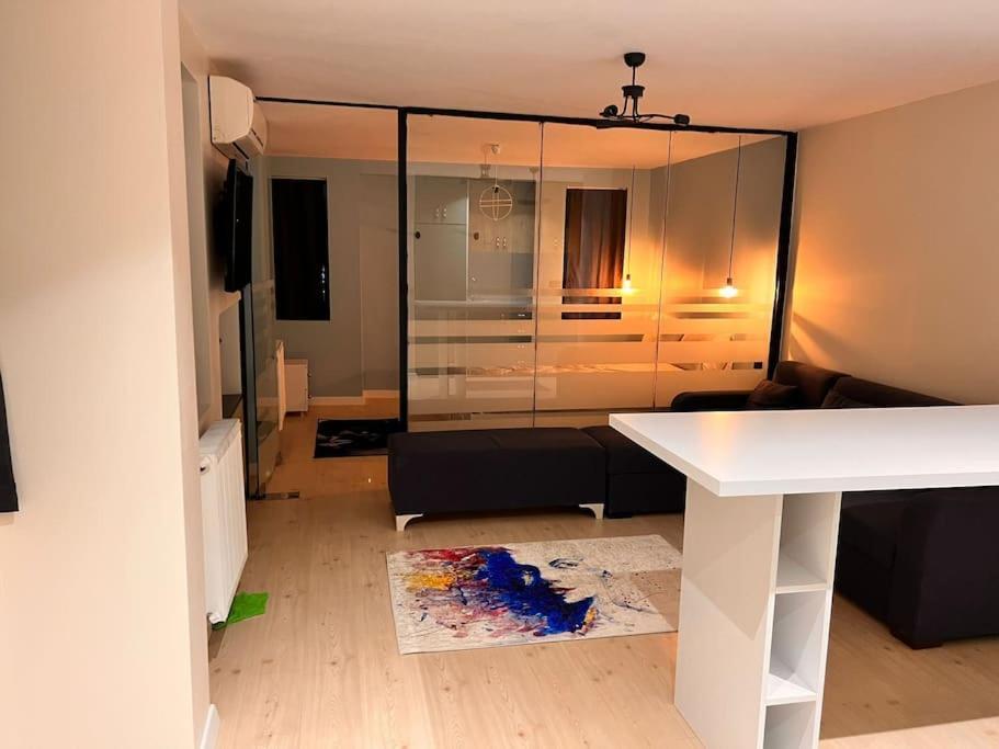 Kadikoey Alex 5k Apartment Istanbul