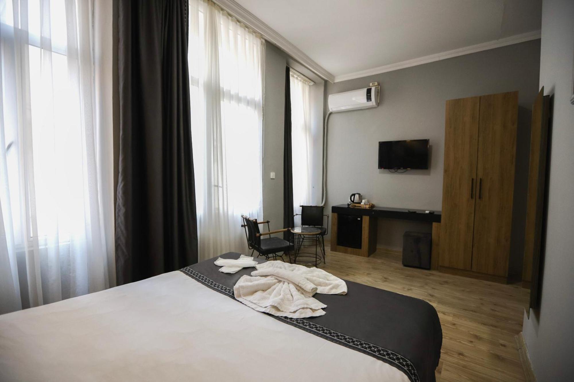Hotel La Pera