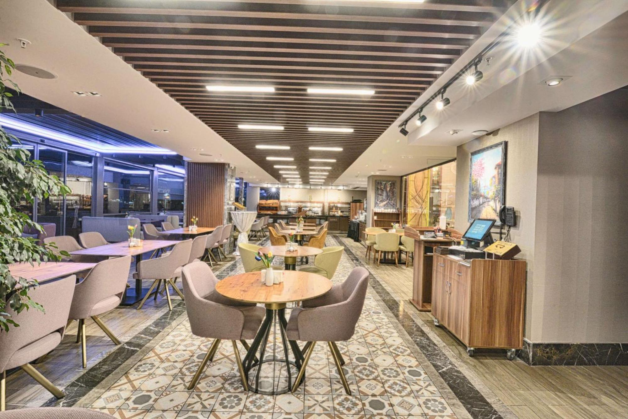 Western Premier Ottoperla 4*