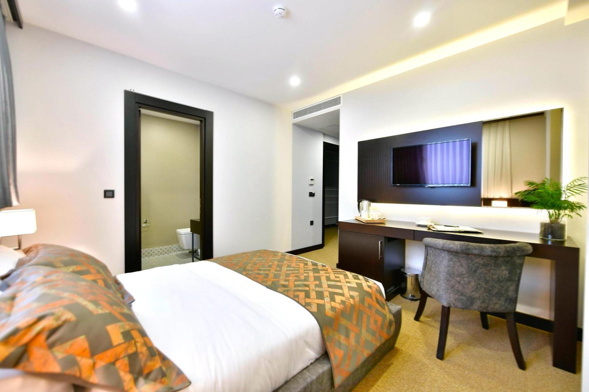 Ghan Otel