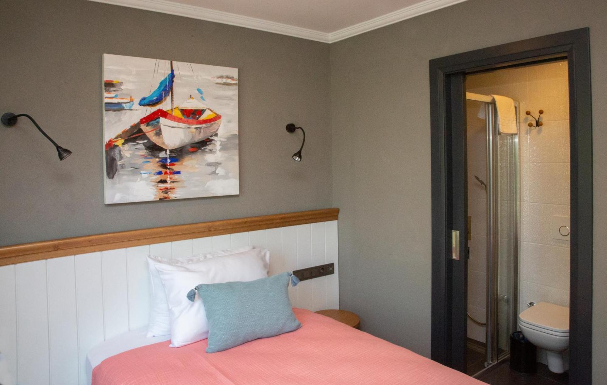 Otel Old Colorful Balat Petrion İstanbul