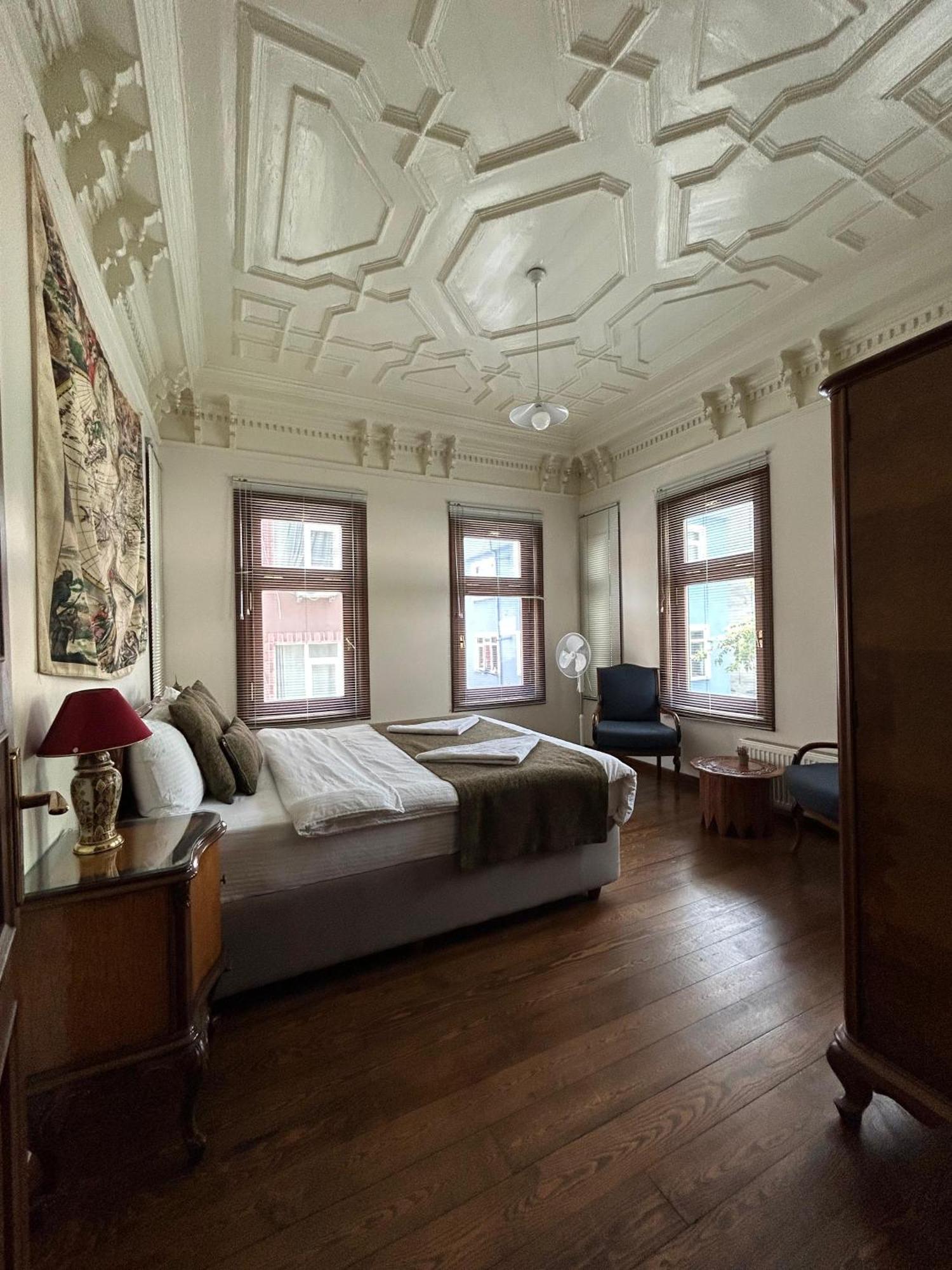 Apartment Historical Greco-Ottoman Pavilion Near Tram In Fatih