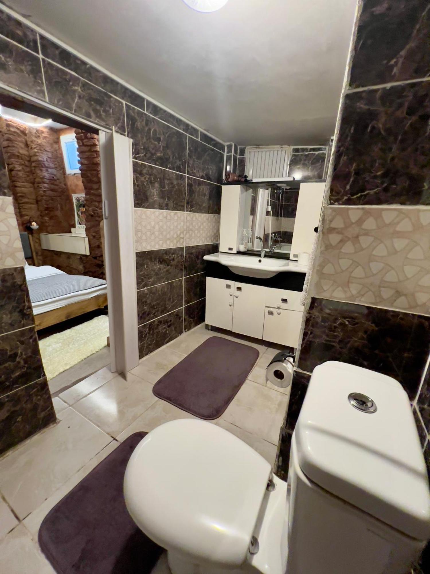 Historical Dublex In Center Of Taksim Apartment