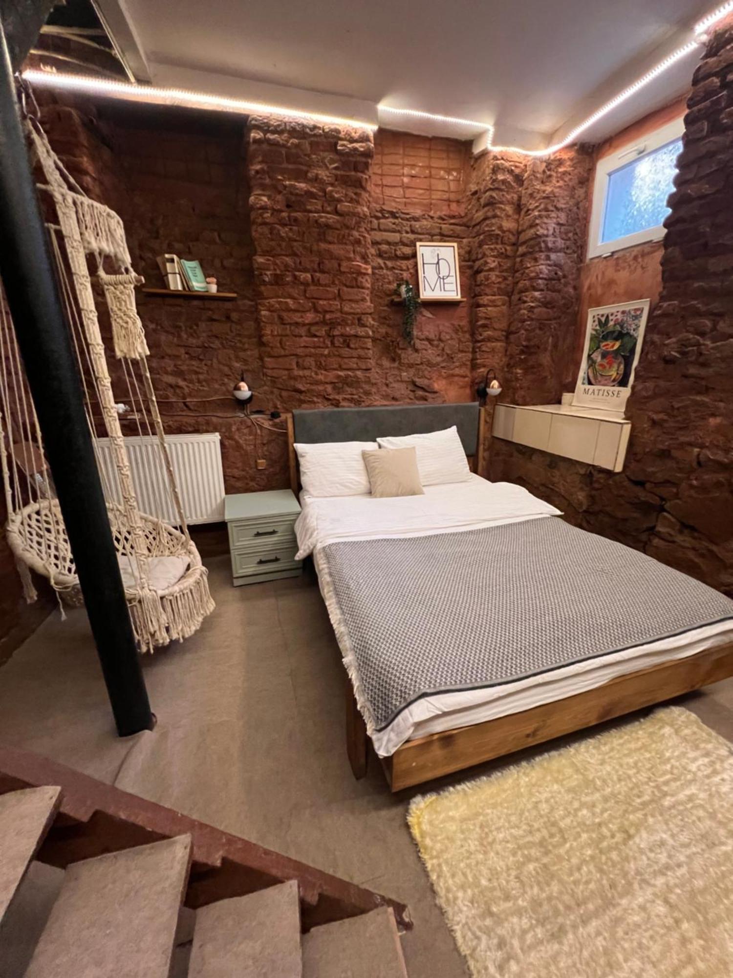 Historical Dublex In Center Of Taksim Apartment